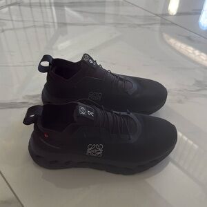 On Running Cloudtilt x LOEWE black Sneakers.